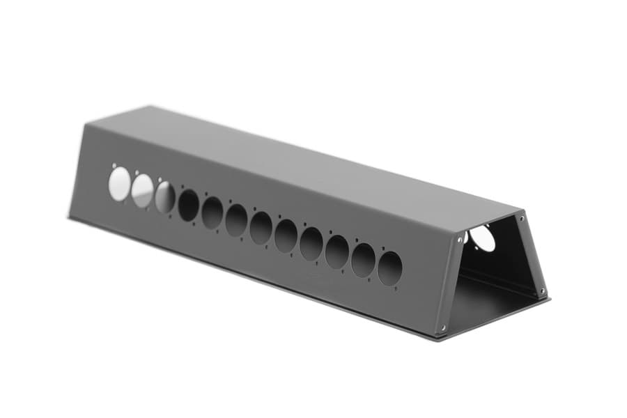 stagebox-taps+bodemplaat 2x12 XLR-D exclusief zijplaten