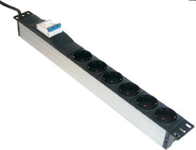 PDU 19inch in:Schuko-2,0m uit:6xShuko met automaat 2 polig