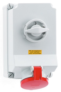 CEE wcd-doorvoer 5p  63A 400V 6h rood IP44+schakelaar Bals