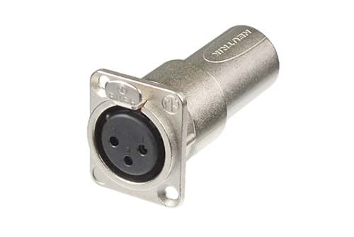 adapter XLR-3p-female in D-housing <> XLR-3p-male