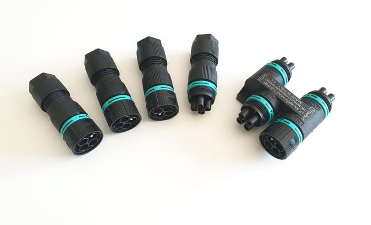 verdeler TEEBOX 4-weg-H + 4x connector 16A 4-polig schroef IP68