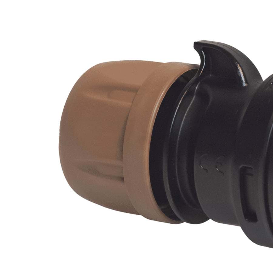 CEE wartel  16A RAL8008 bruin PCE