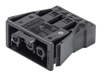 GST18i3 chassis female veerklem zwart met vergrendeling